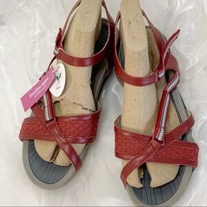JBU by Jambu Women’s Trapper Red Strappy Sandal 10